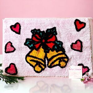New BETSEY JOHNSON Pink Christmas BATH Accent Rug 20X30 Hearts & Bells Anti-Skid